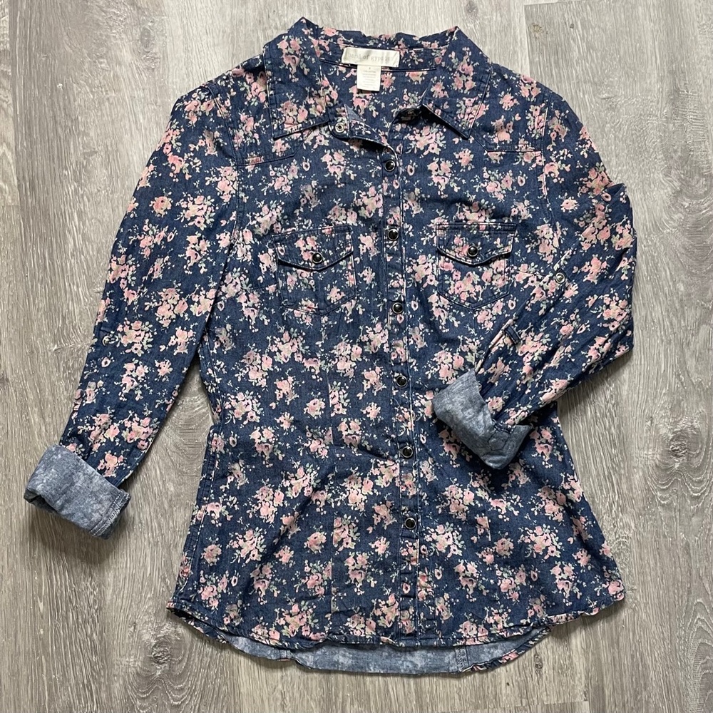 Band of Gypsies Floral Printed Button Up